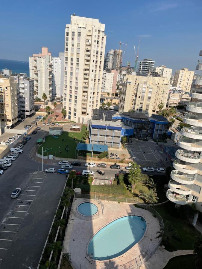 Isralux Apartments Bat Yam Eksteriør bilde