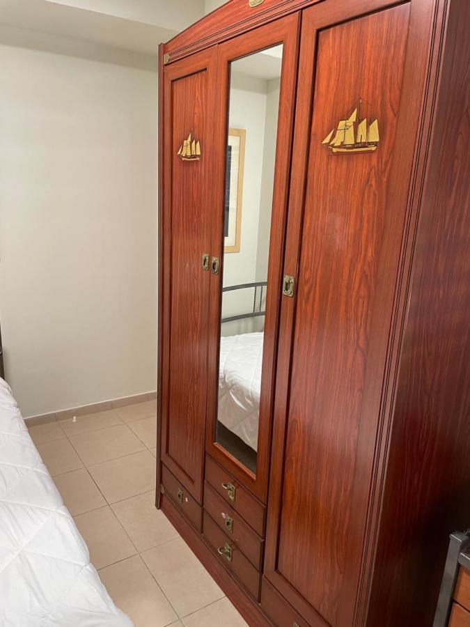 Isralux Apartments Bat Yam Eksteriør bilde