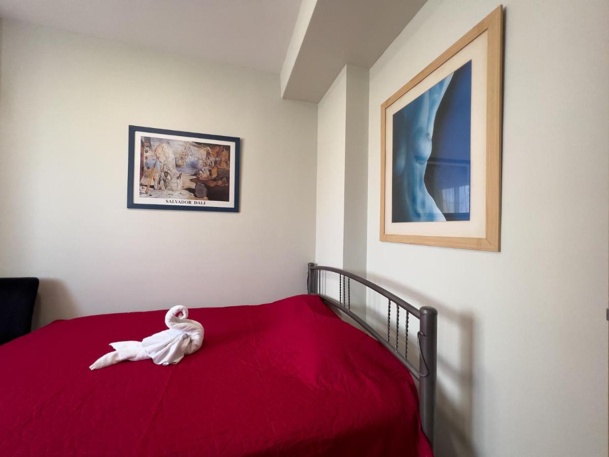 Isralux Apartments Bat Yam Eksteriør bilde